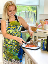 Load image into Gallery viewer, Peacock Apron