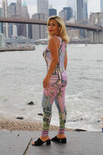 Load image into Gallery viewer, Cherry Blossoms Yoga Leggings