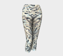 Load image into Gallery viewer, Barracuda Capris Leggings