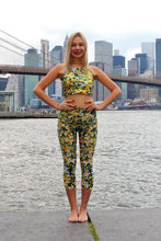 Load image into Gallery viewer, Avalon Yoga Capris