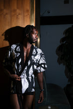 Load image into Gallery viewer, Camus Winter Tree Unisex Kimono Robe