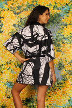 Load image into Gallery viewer, Camus Winter Tree Unisex Kimono Robe
