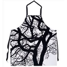 Load image into Gallery viewer, Camus Winter Tree Apron
